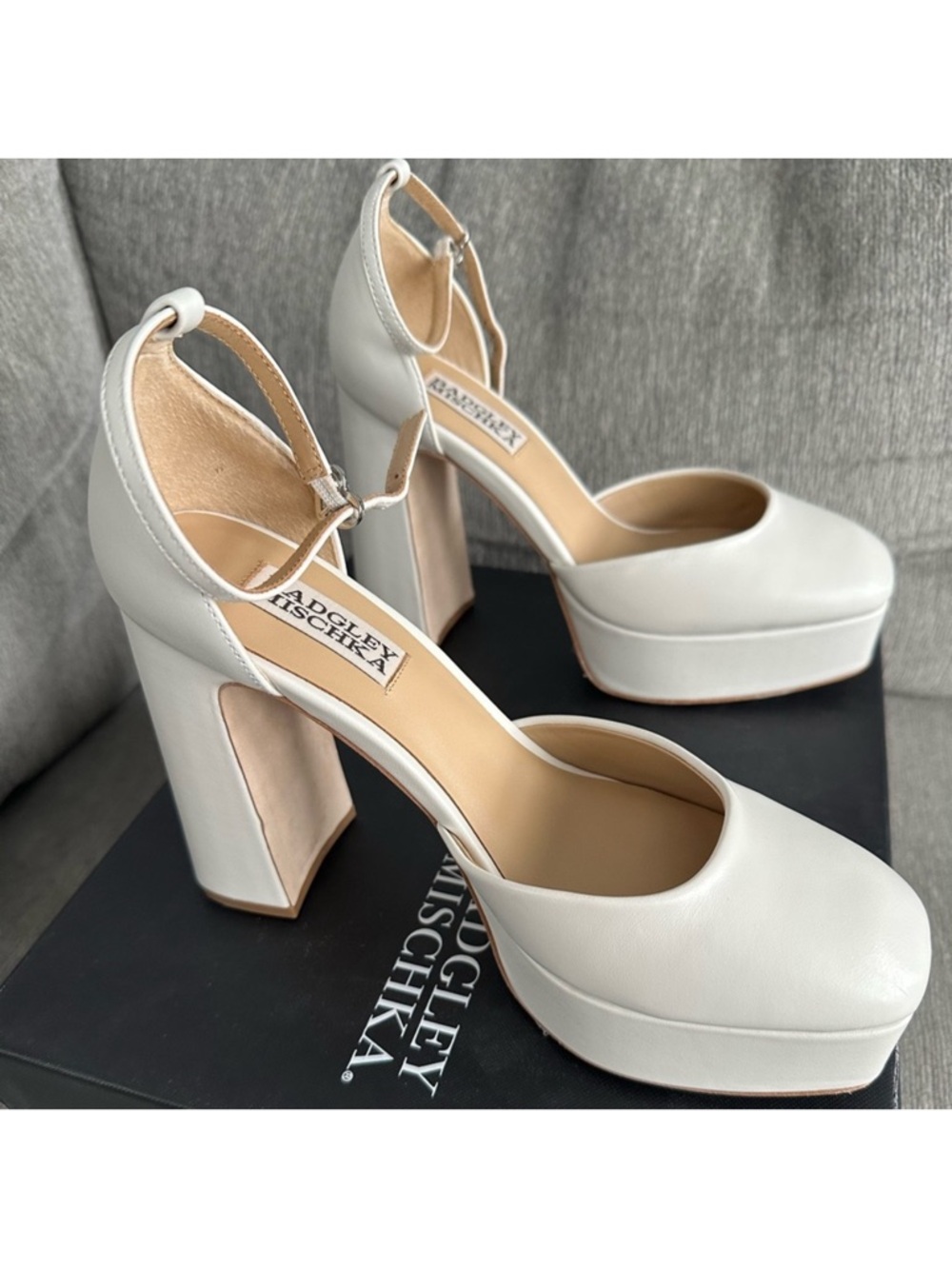 New in Box - Never Worn! Badgley Mischka Jayda II - Picture 7 of 14